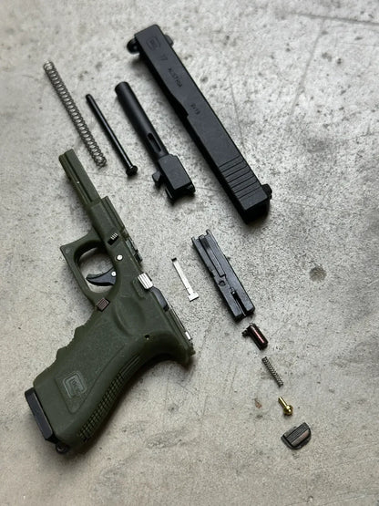MiniCaliber™ Glock 17 Ejection Detachable Keychain - MiniCaliber